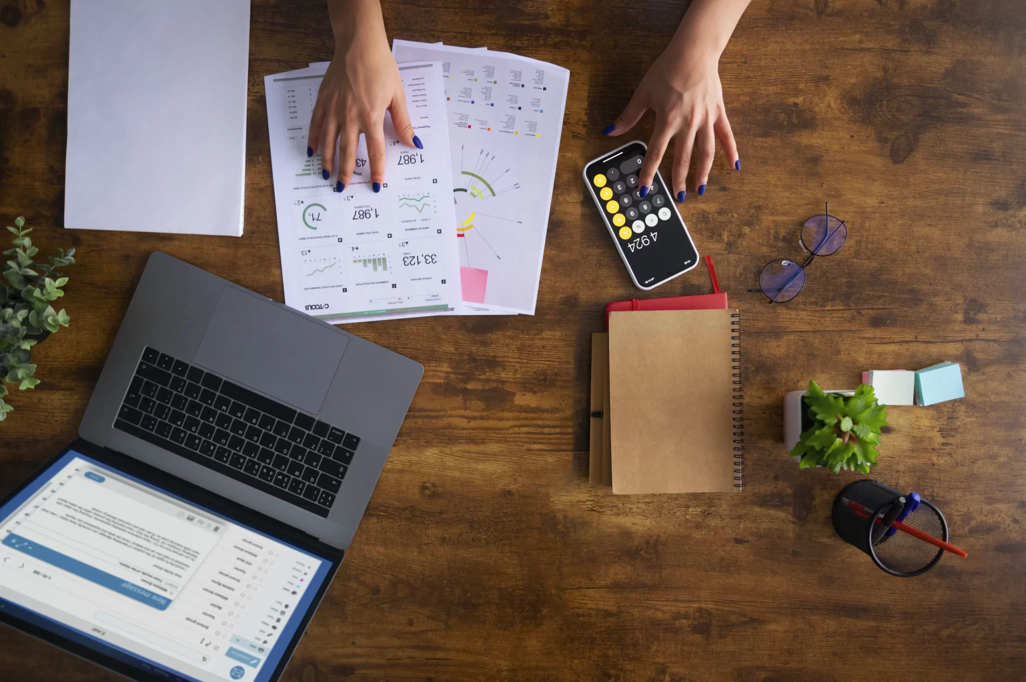 accounting and bookeeping services scaled 1 2048x1362