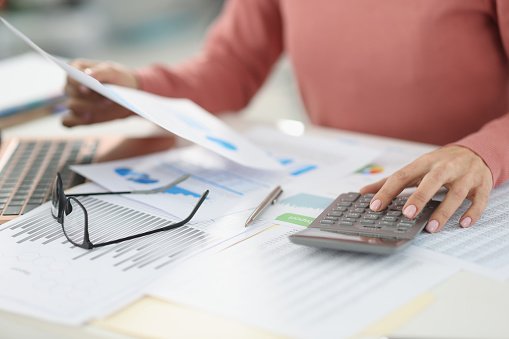 istockphoto 1299963623 170667a